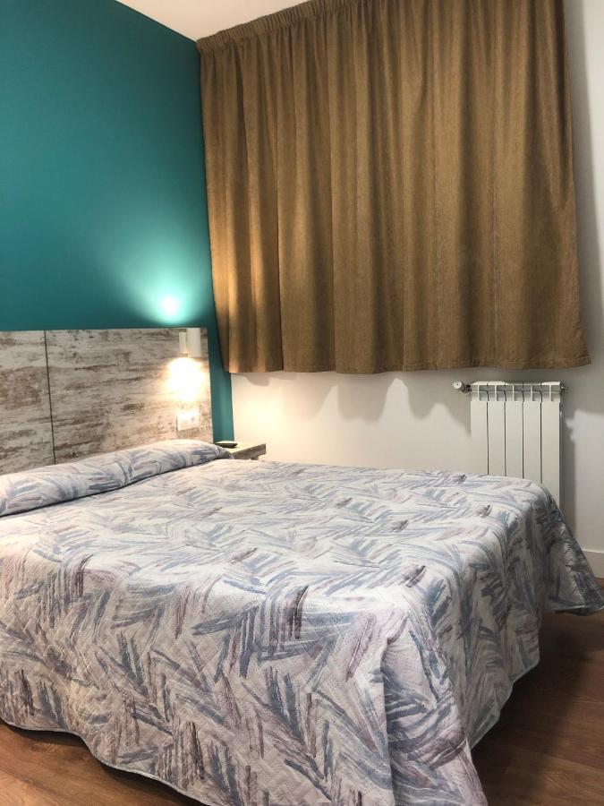 Roomconcept Hostel Санто Доминго де ла Калсада Екстериор снимка