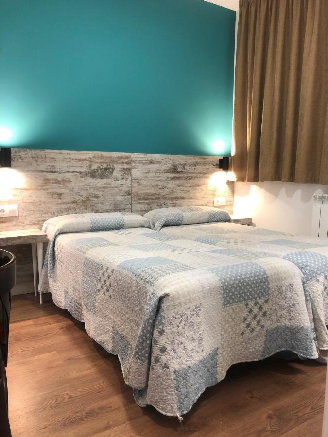 Roomconcept Hostel Санто Доминго де ла Калсада Екстериор снимка