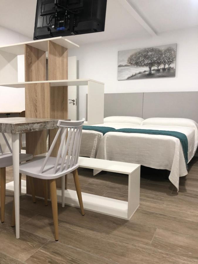 Roomconcept Hostel Санто Доминго де ла Калсада Екстериор снимка