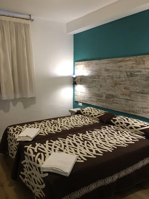 Roomconcept Hostel Санто Доминго де ла Калсада Екстериор снимка